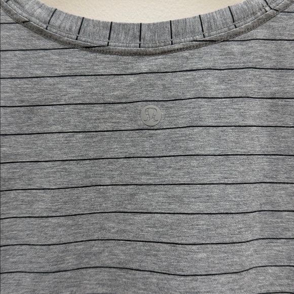 Lululemon Gray with Black Stripe Love Tee Sz 8! - Picture 7 of 7